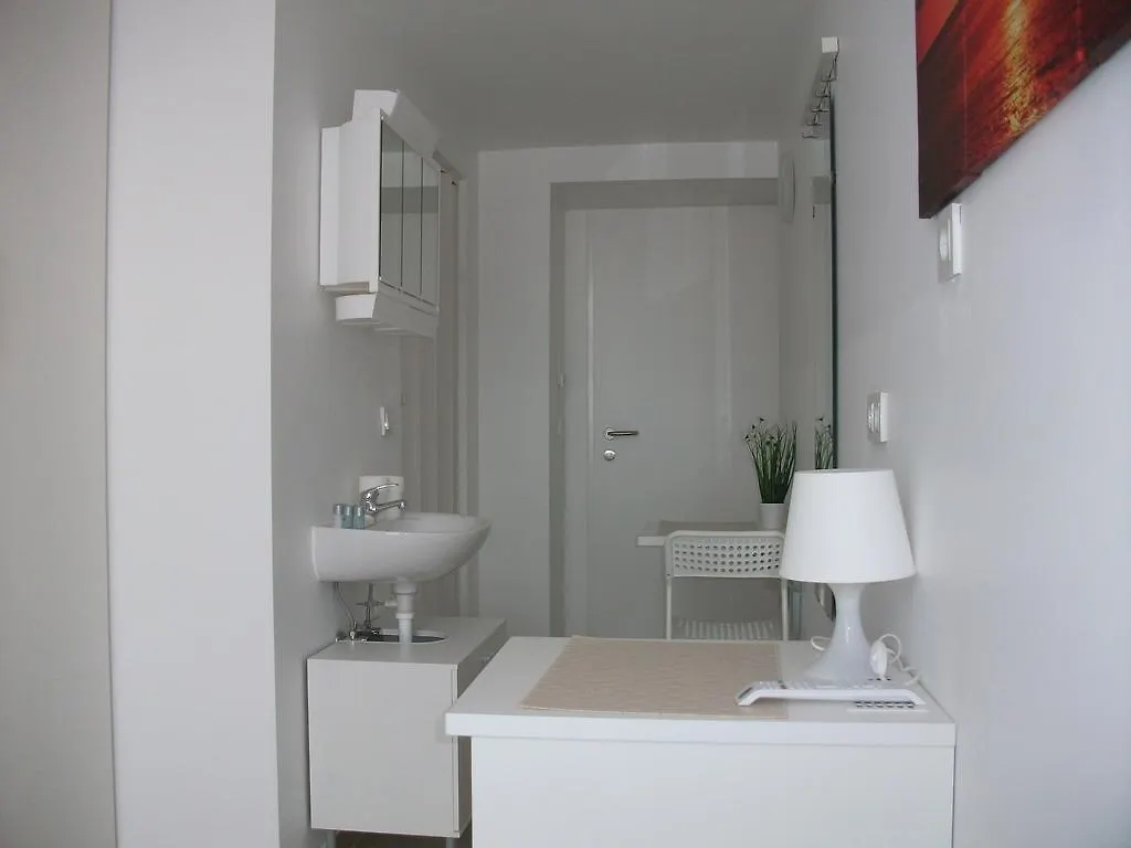 Ch-Vienna City Rooms