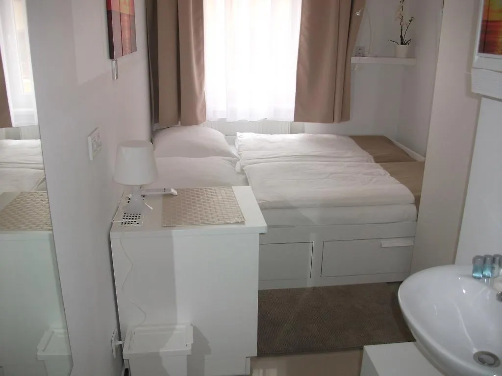 Ch-Vienna City Rooms 3*, Wien Österreich