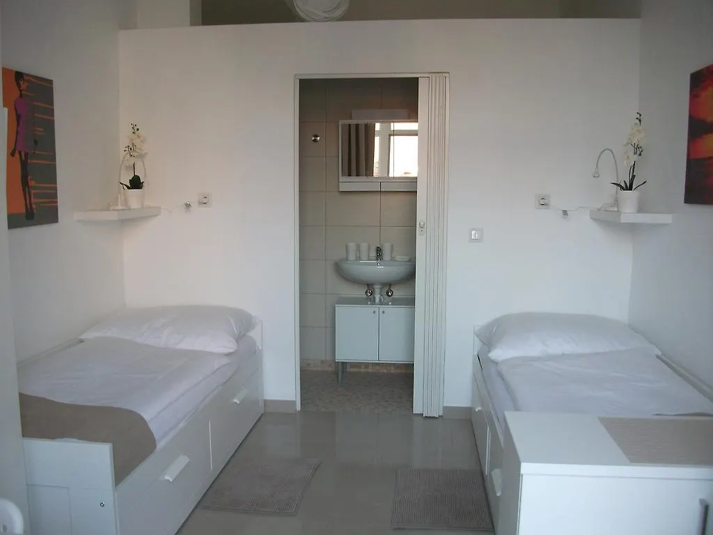 Ch-Vienna City Rooms Österreich