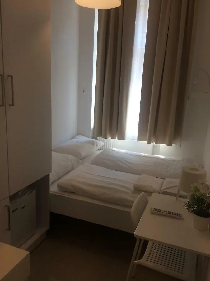 Ch-Vienna City Rooms Wien